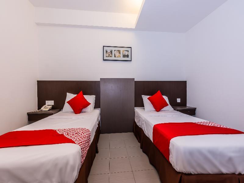 Oyo 835 Ms Hotel Malacca Bagian luar foto