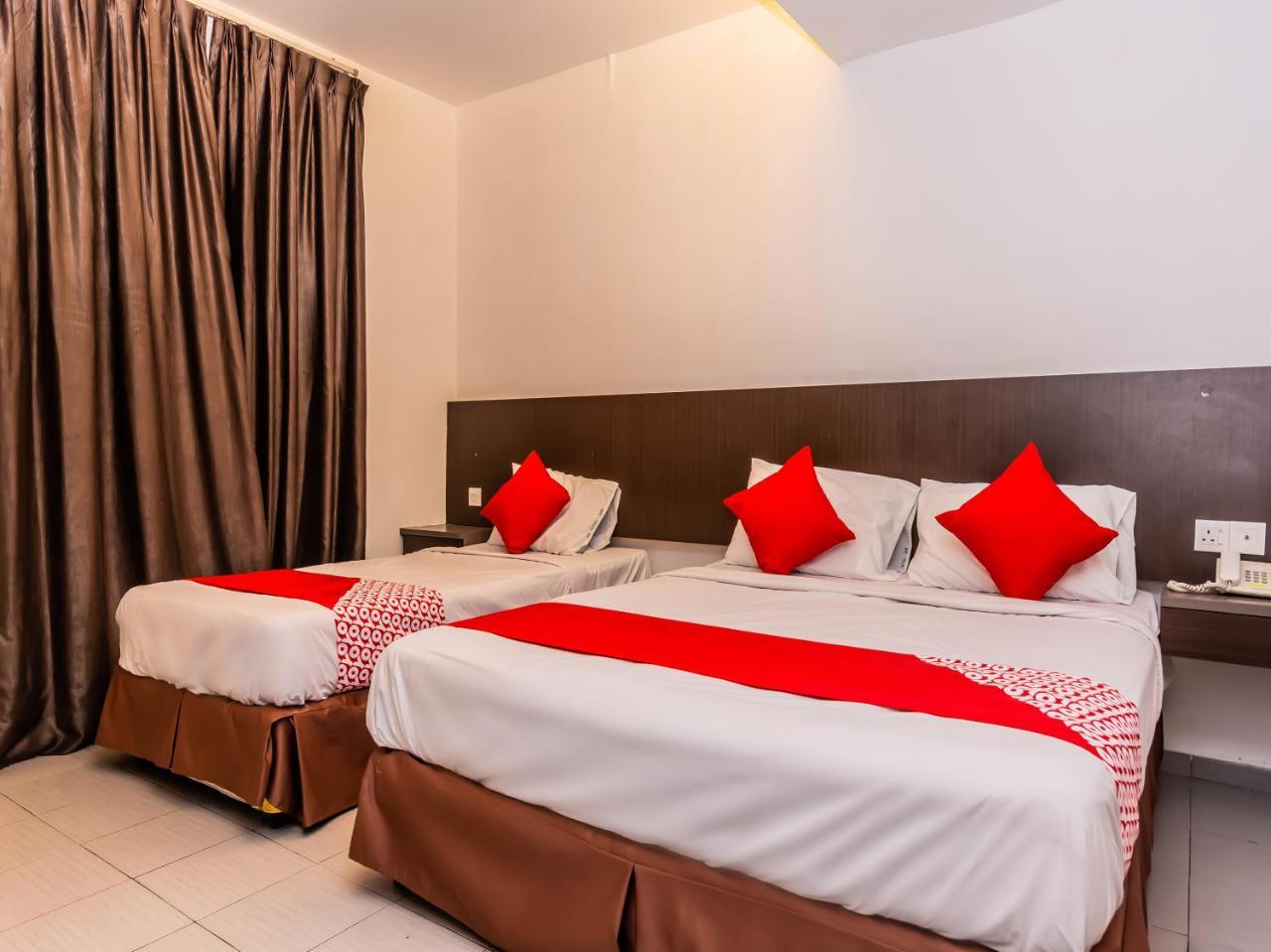 Oyo 835 Ms Hotel Malacca Bagian luar foto