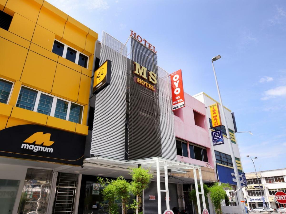 Oyo 835 Ms Hotel Malacca Bagian luar foto