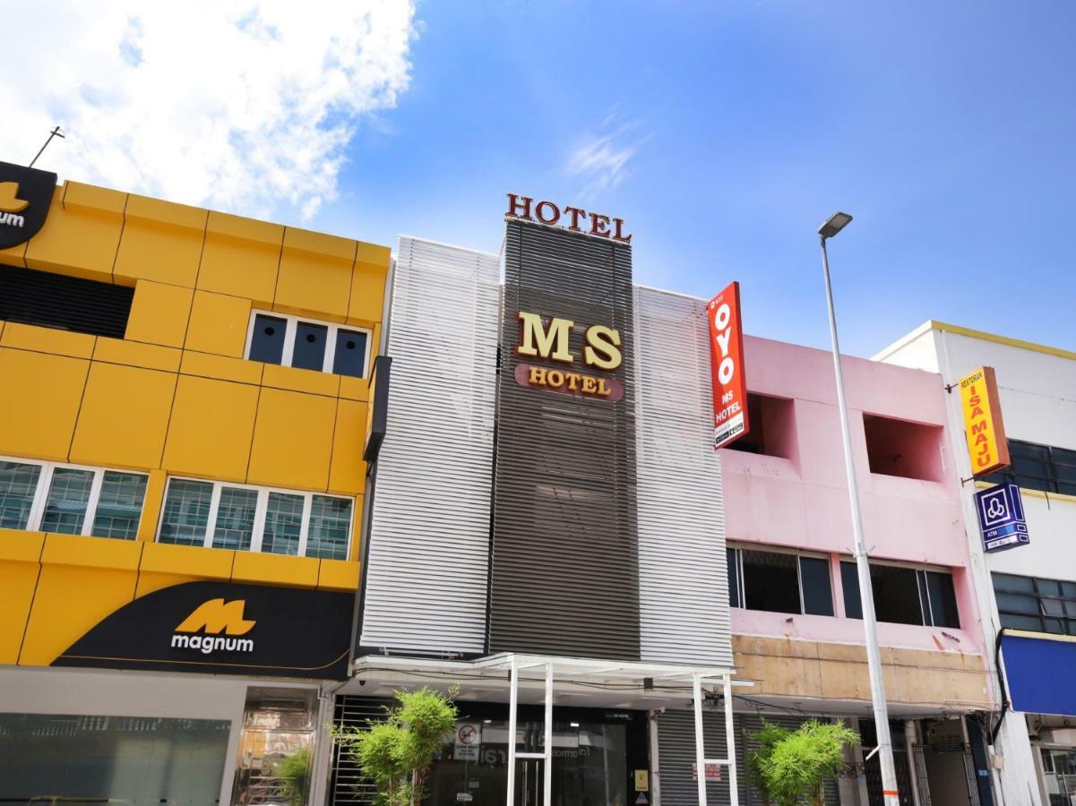 Oyo 835 Ms Hotel Malacca Bagian luar foto